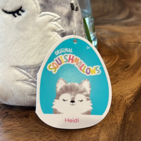 Heidi Squishmallow plush - Picture 6 of 6